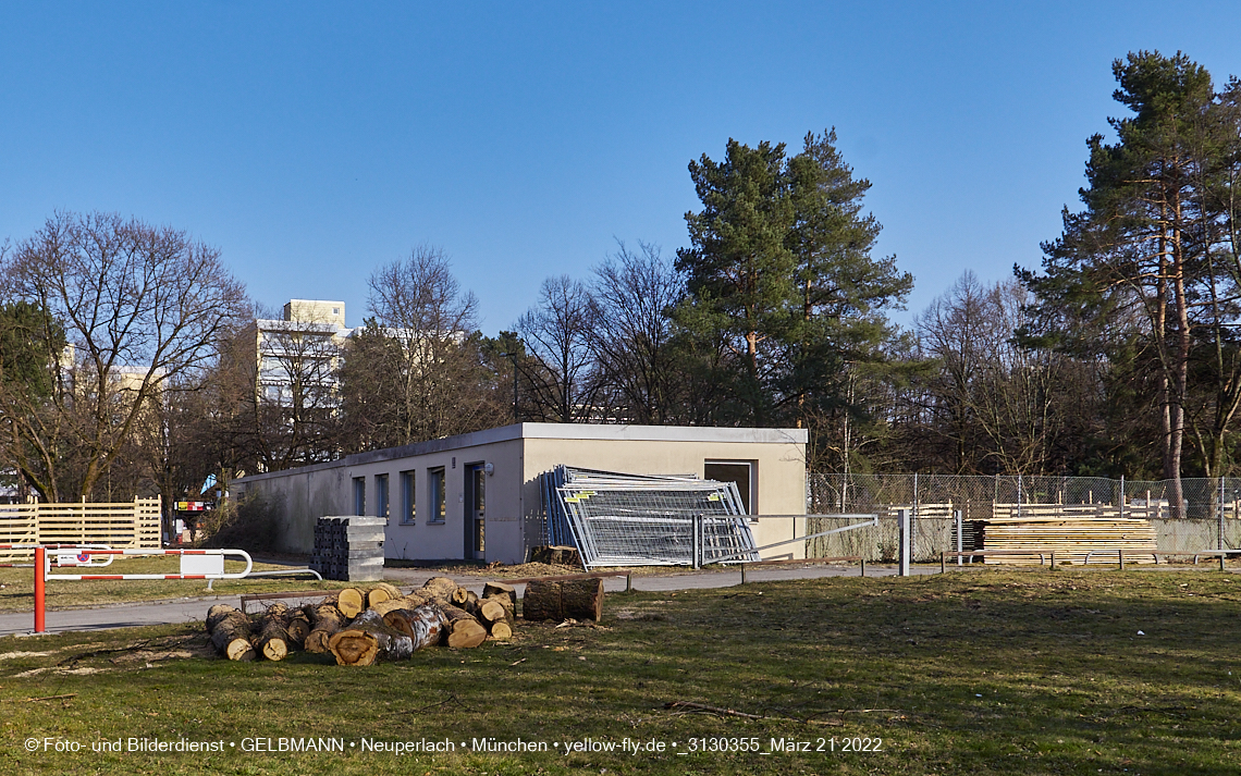 21.03.2022 - Baustelle am Haus für Kinder in Neuperlach